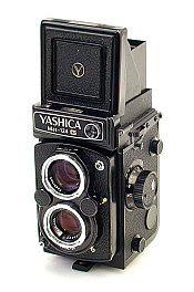 Yashica Mat 124G
